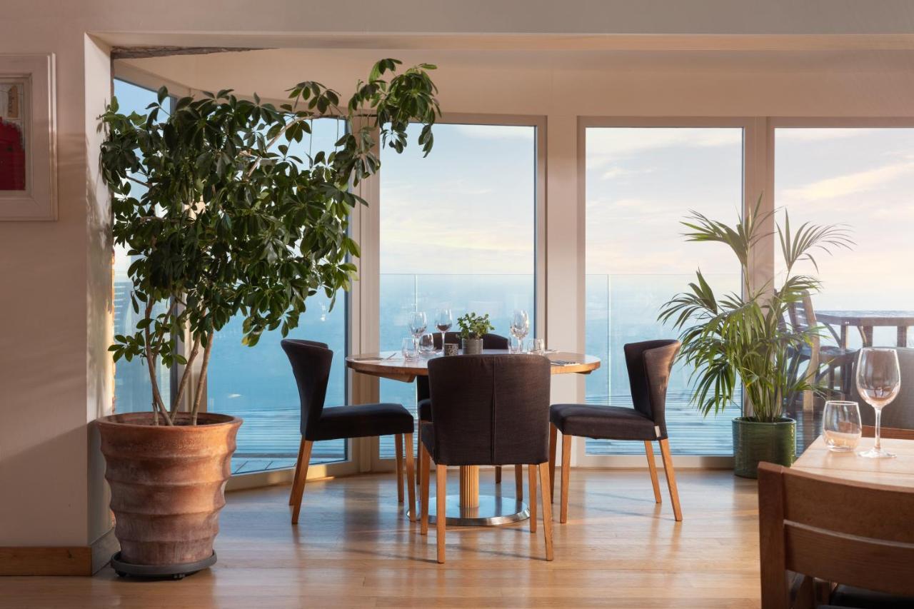 The Lewinnick Lodge New Quay Екстериор снимка